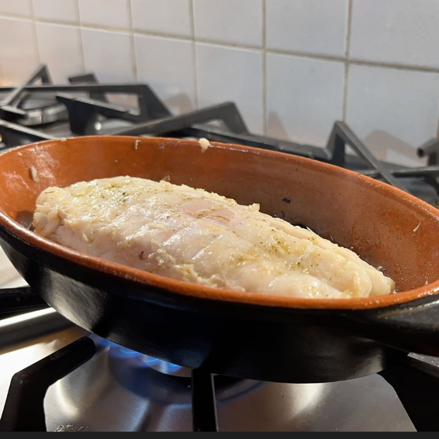 Toocook Grill Me oval terracotta plate for natural cooking without fat, unique taste without altering the properties of the food